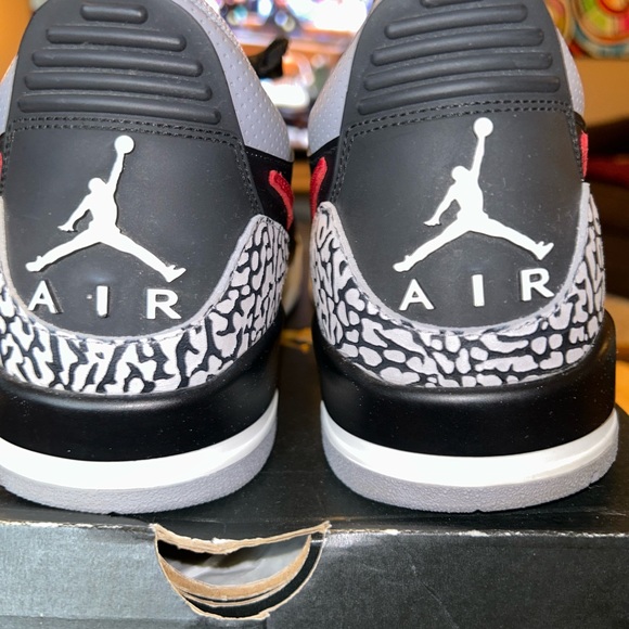 Men’s Nike Air Jordan Legacy 312 Low - Picture 7 of 16